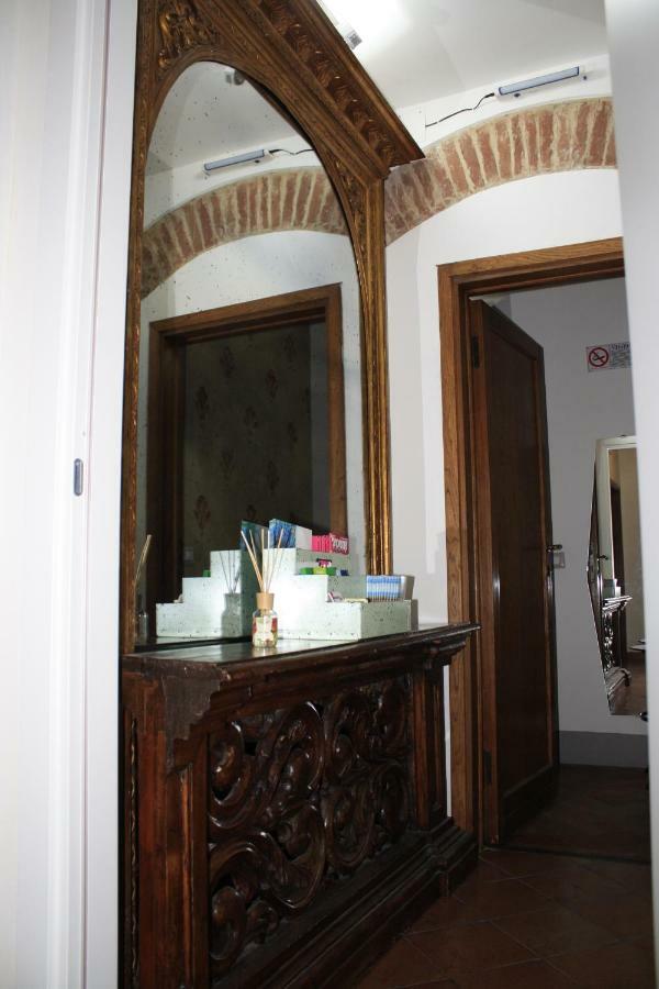 Affittacamere Il Dono Florence Exterior photo